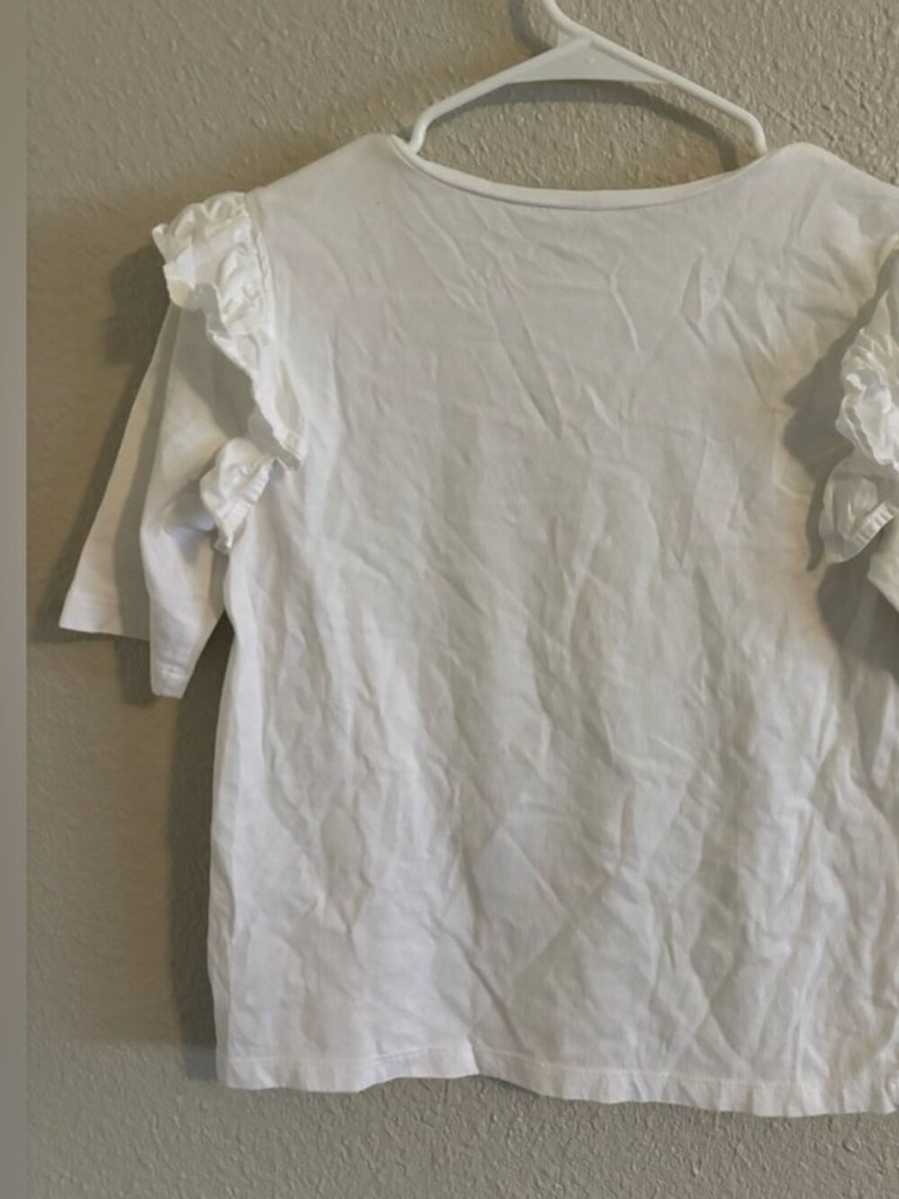 White Short Sleeve Ruffle Tee🧡 - Picture 3 of 3